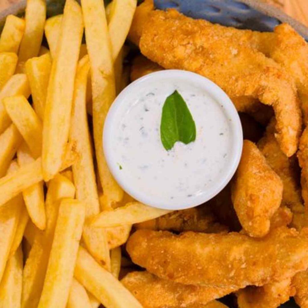 Iscas de Peixe + Fritas