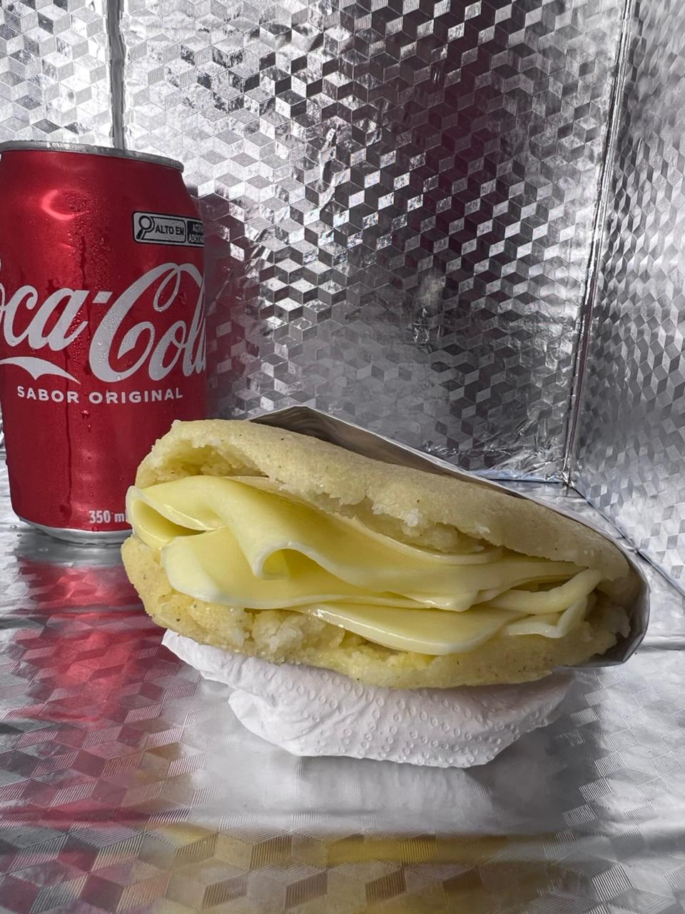 arepa con queso