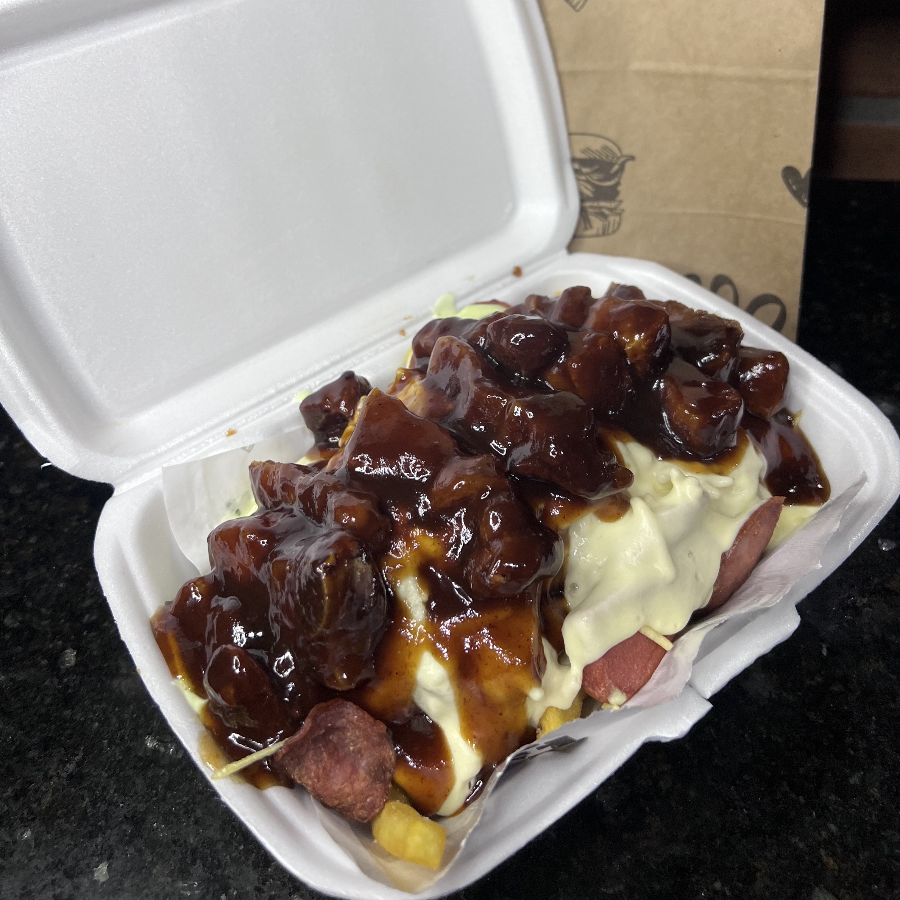 Salchipapa Costela BBQ ou Frita