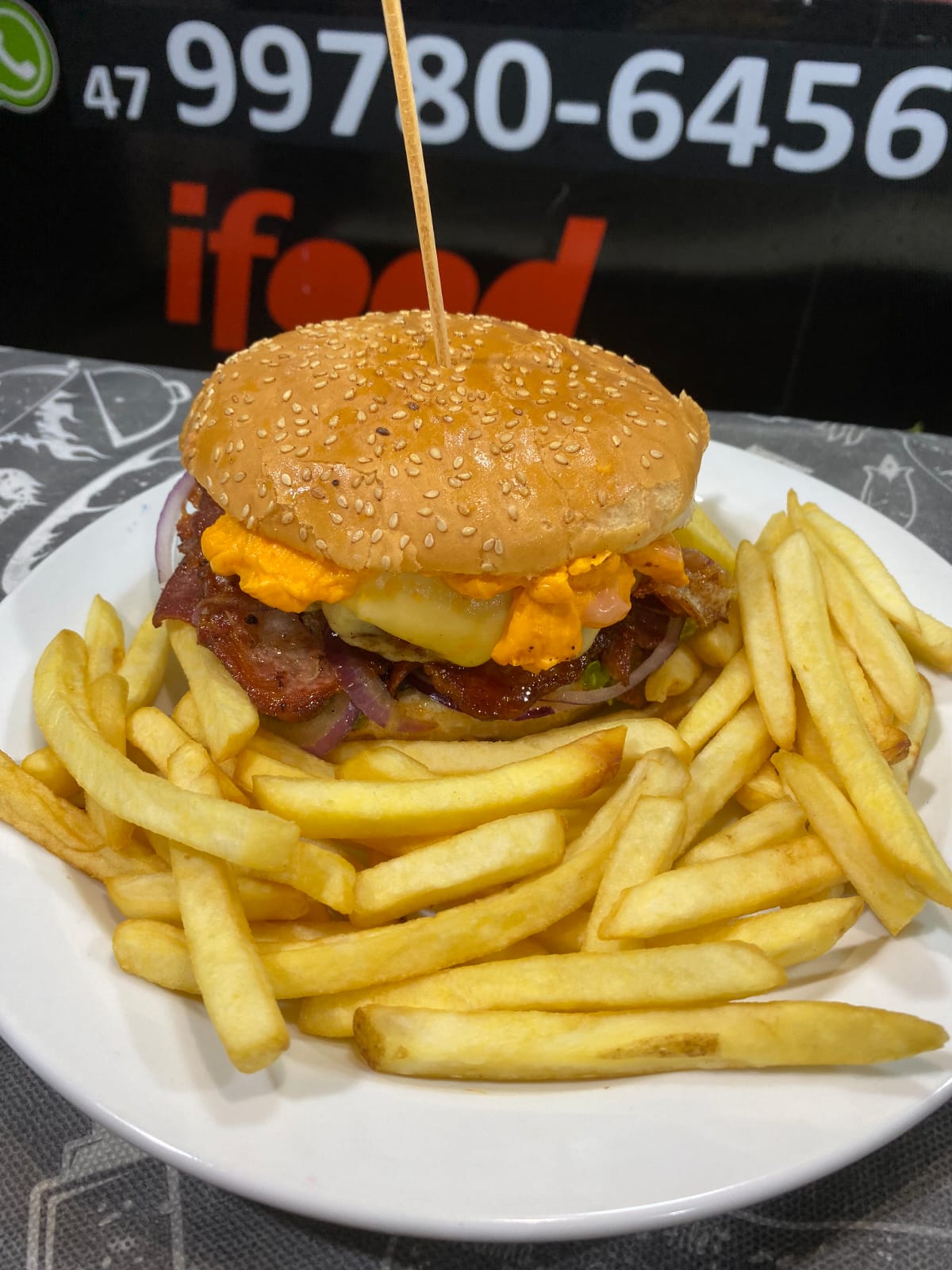 Xis Costela com Fritas